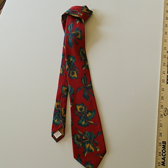 Perry Ellis Other - Vintage 80's Perry Ellis Hawaiian Print silk tie